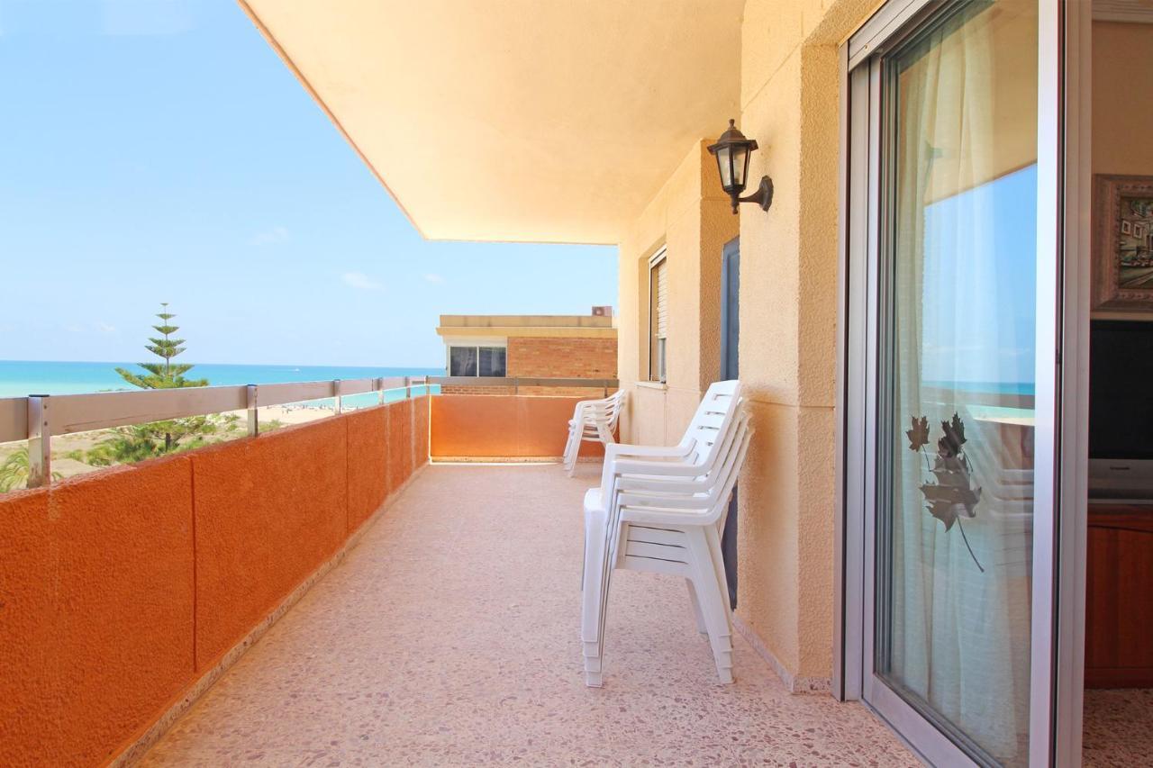 Global Properties, Apartamento Con Terraza Y Vistas A La Playa 卡耐特蒂贝兰格 外观 照片