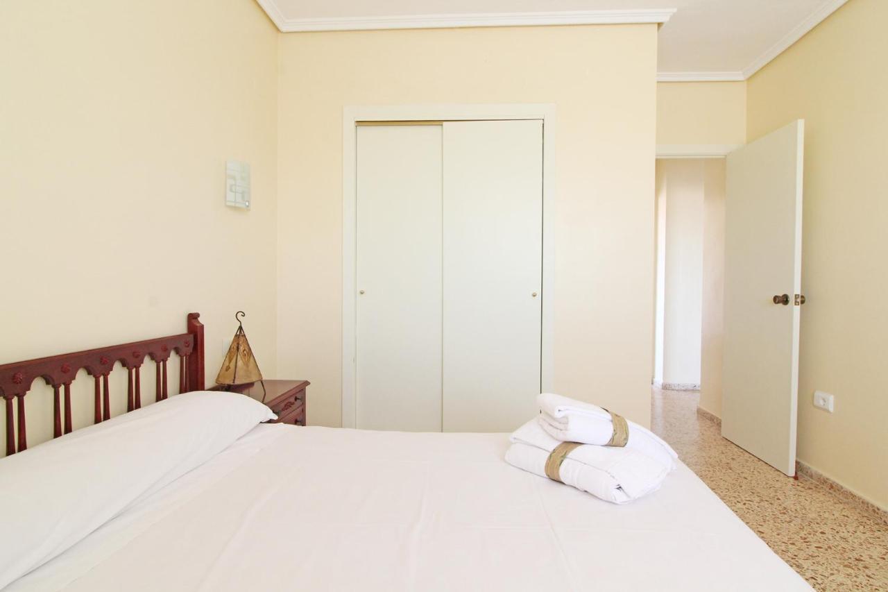Global Properties, Apartamento Con Terraza Y Vistas A La Playa 卡耐特蒂贝兰格 外观 照片