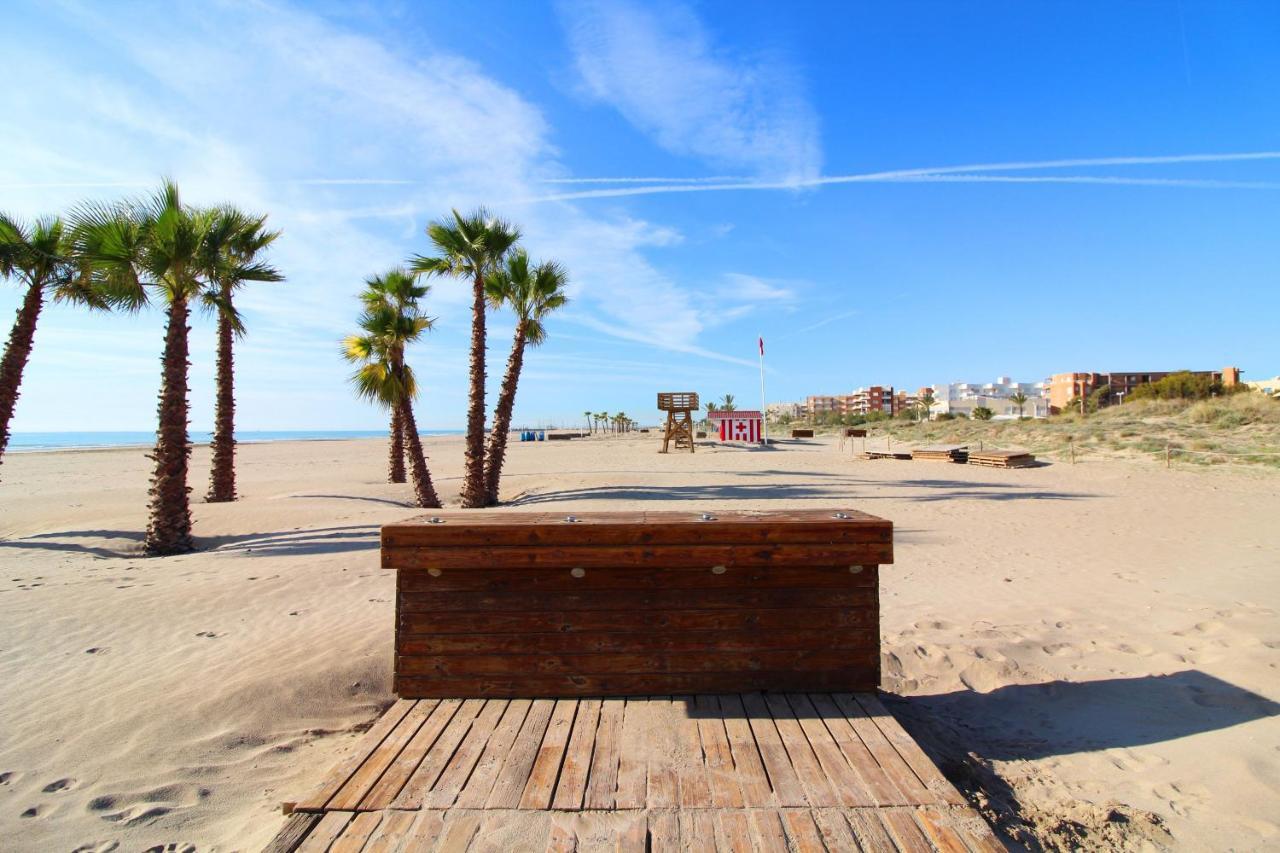 Global Properties, Apartamento Con Terraza Y Vistas A La Playa 卡耐特蒂贝兰格 外观 照片