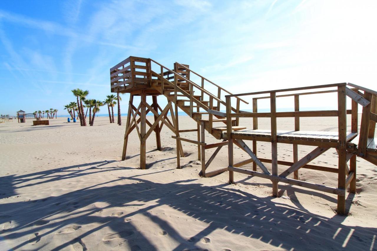 Global Properties, Apartamento Con Terraza Y Vistas A La Playa 卡耐特蒂贝兰格 外观 照片