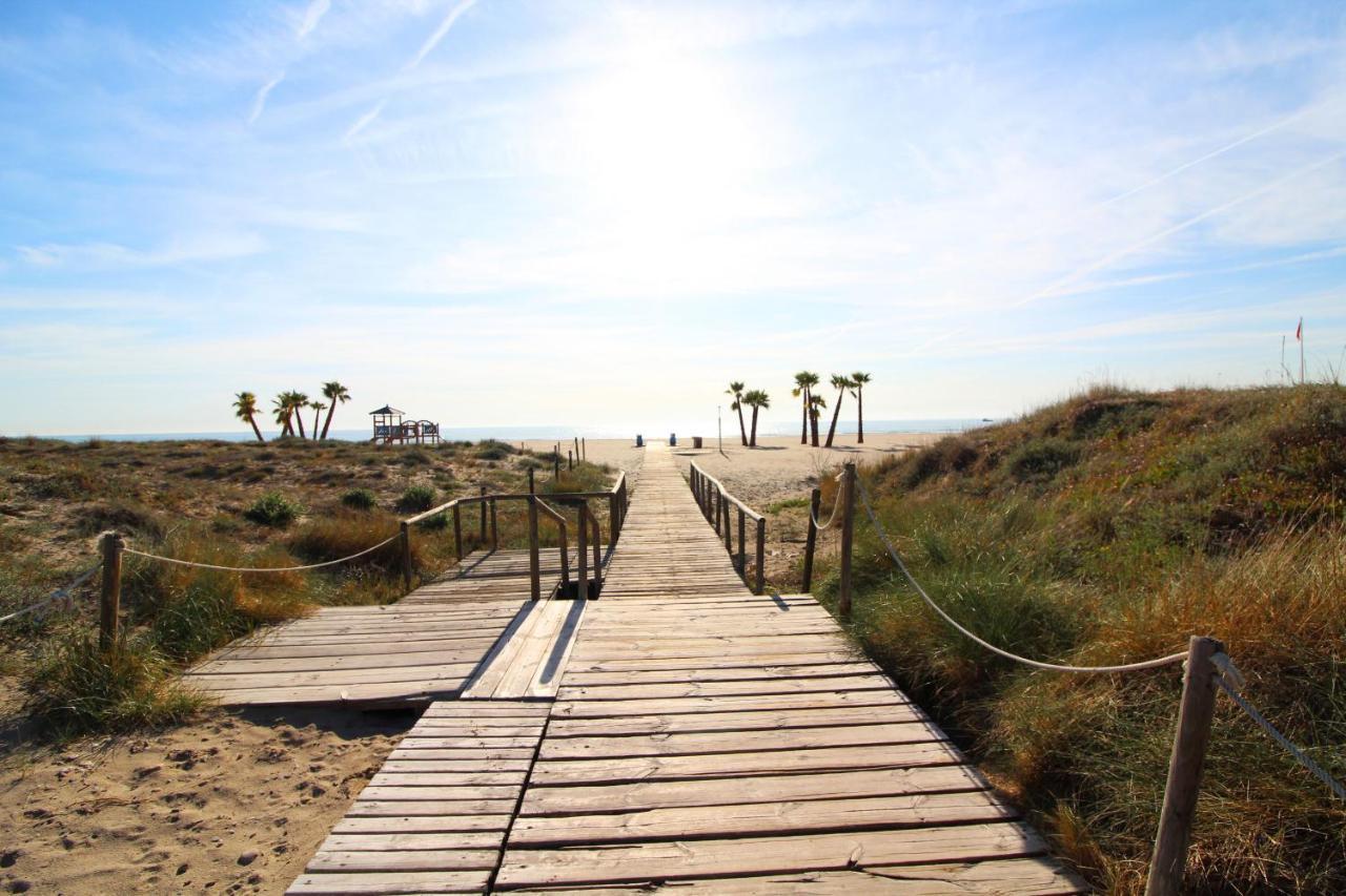 Global Properties, Apartamento Con Terraza Y Vistas A La Playa 卡耐特蒂贝兰格 外观 照片