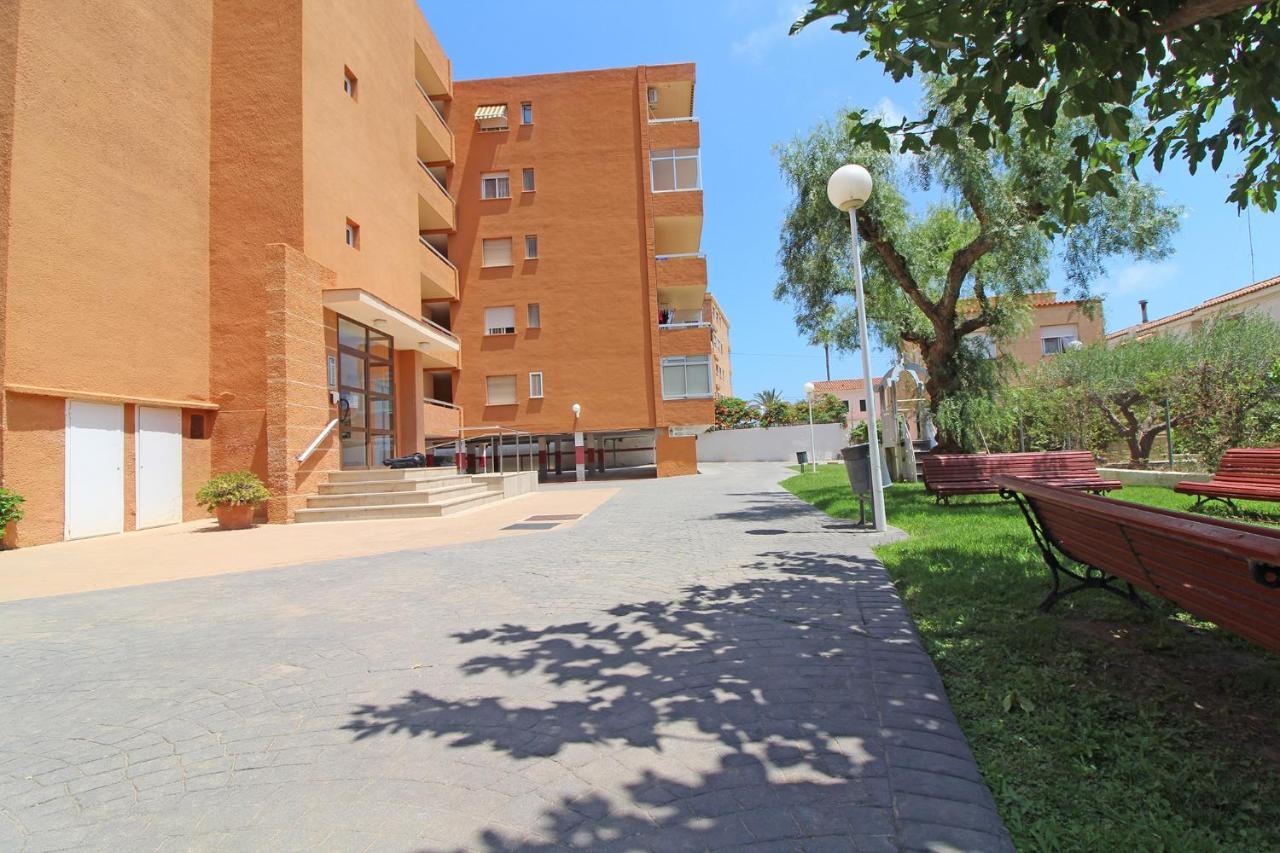 Global Properties, Apartamento Con Terraza Y Vistas A La Playa 卡耐特蒂贝兰格 外观 照片