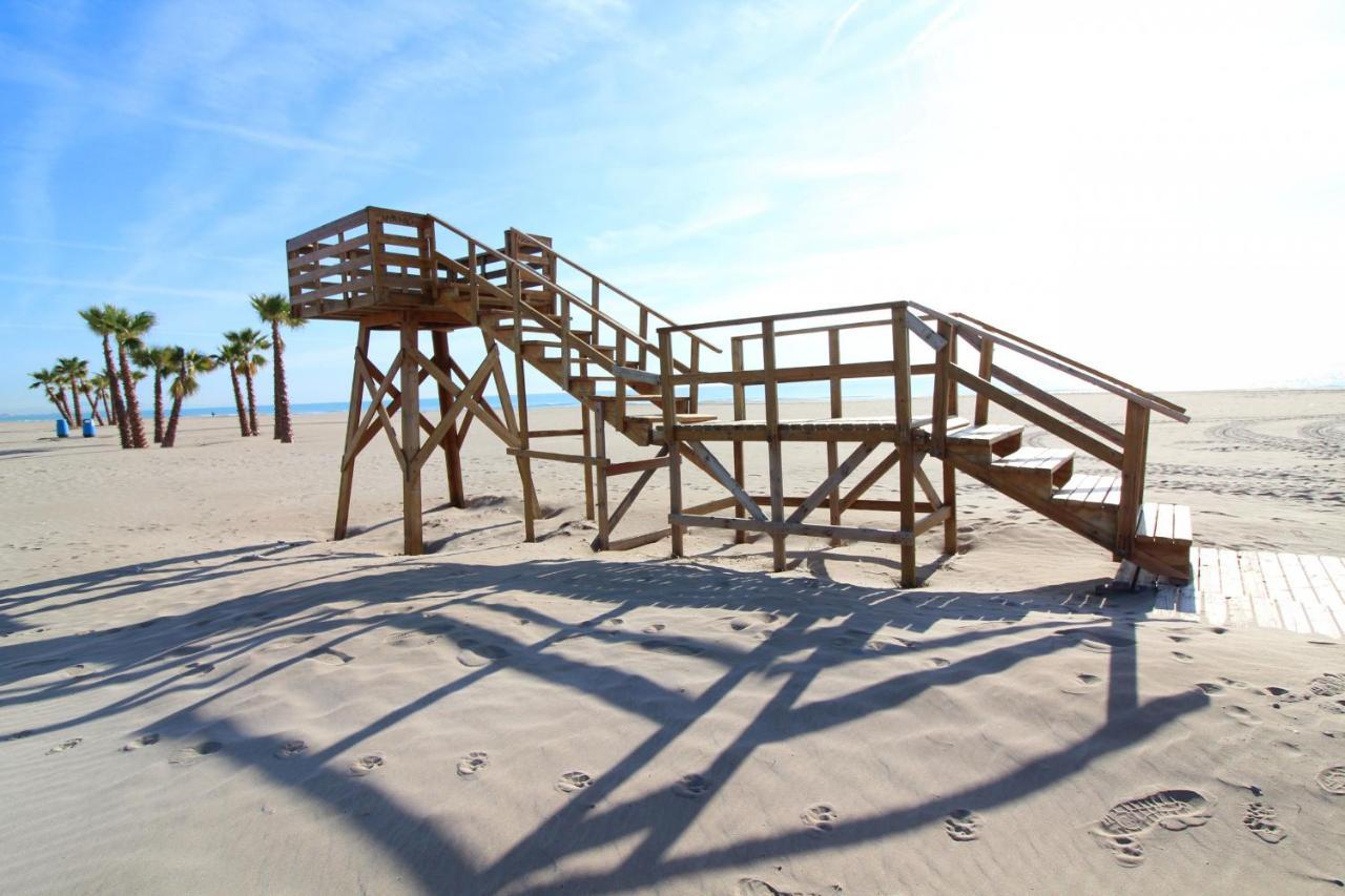 Global Properties, Apartamento Con Terraza Y Vistas A La Playa 卡耐特蒂贝兰格 外观 照片